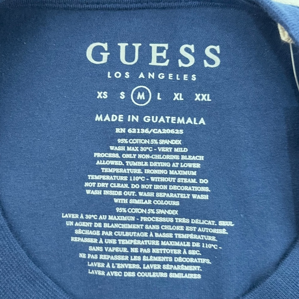 Guess Mens Size M T-Shirt SLK Blue Triangle Logo Crew Neck Short Sleeve NWT - Picture 6 of 9
